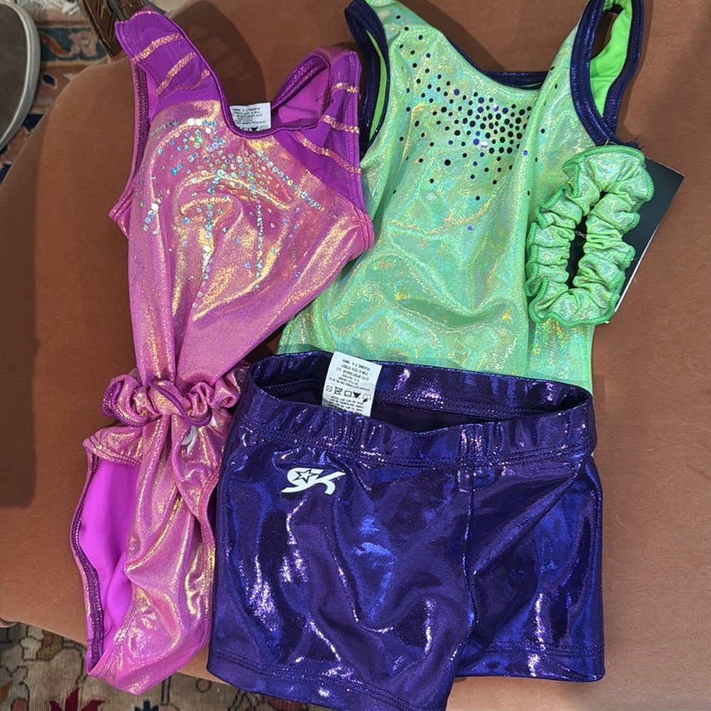 2 Gk leotard Child medium & shorts